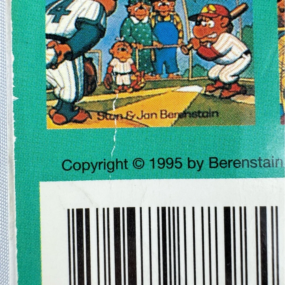 Vintage set of 7 Berenstain Bears Book lot from the 80’s-90’s - Picture 12 of 15